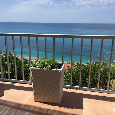 La Marinette Terrazzo Sul Mare *