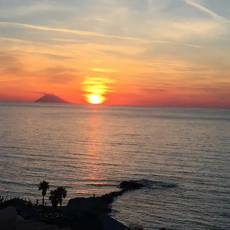 La Marinette Terrazzo Sul Mare アパート