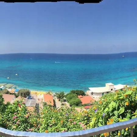 La Marinette Terrazzo Sul Mare アパート