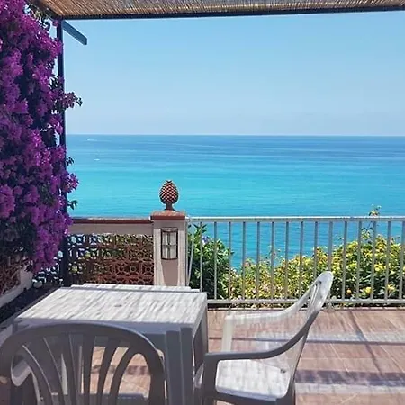 La Marinette Terrazzo Sul Mare アパート