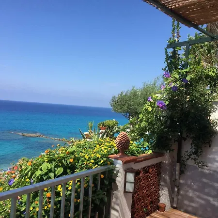 La Marinette Terrazzo Sul Mare *