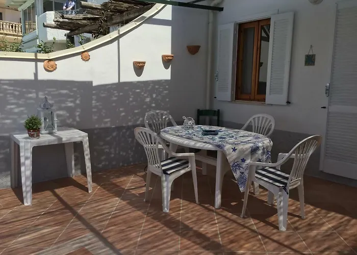 La Marinette Terrazzo Sul Mare * 特罗佩阿