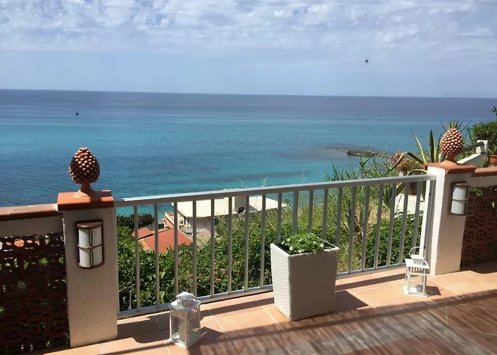 La Marinette Terrazzo Sul Mare 特罗佩阿