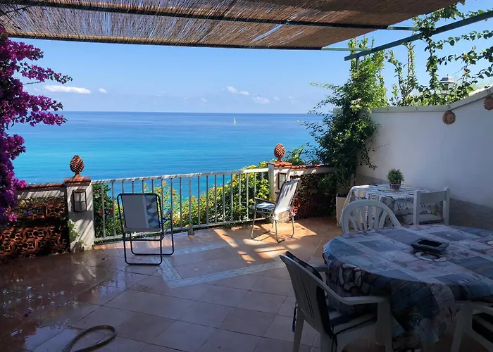 Lägenhet La Marinette Terrazzo Sul Mare *