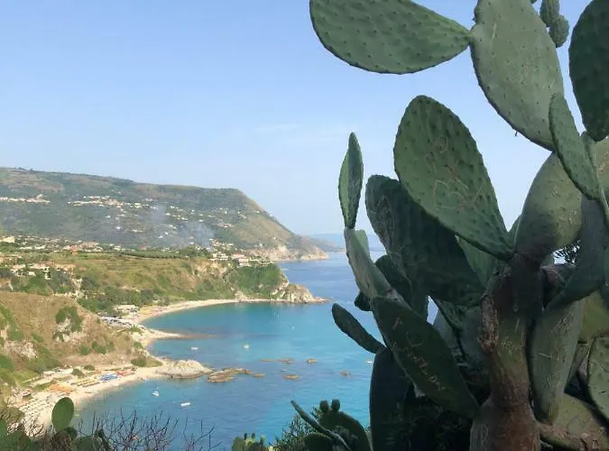 La Marinette Terrazzo Sul Mare 特罗佩阿